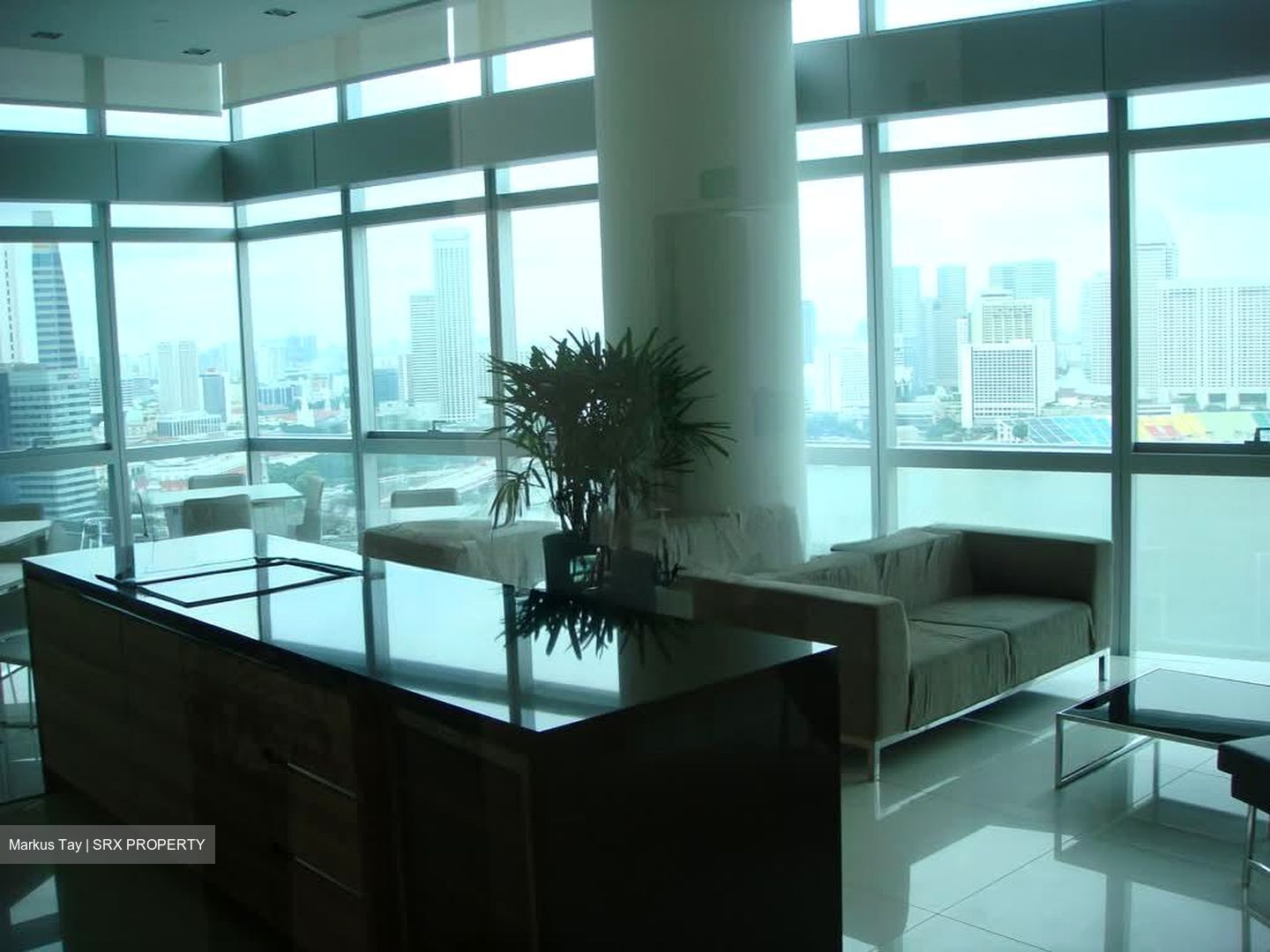 Marina Bay Residences (D1), Condominium #556125851